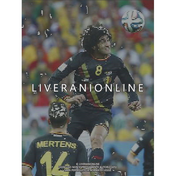 (140626) -- SAO PAULO, June 26, 2014 () -- Belgium\'s Marouane Fellaini (top) competes for a header during a Group H match between South Korea and Belgium of 2014 FIFA World Cup at the Arena de Sao Paulo Stadium in Sao Paulo, Brazil, on June 26, 2014. (/Chen Jianli)(xzj) ©PHOTOHOT/Agenzia Aldo Liverani sas - ITALY ONLY - EDITORIAL USE ONLY
