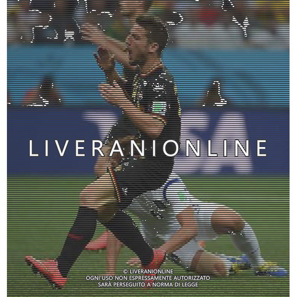 (140626) -- SAO PAULO, June 26, 2014 () -- Belgium\'s Dries Mertens (front) reacts during a Group H match between Korea Republic and Belgium of 2014 FIFA World Cup at the Arena de Sao Paulo Stadium in Sao Paulo, Brazil, on June 26, 2014. (/Li Ga)(xzj) ©PHOTOHOT/Agenzia Aldo Liverani sas - ITALY ONLY - EDITORIAL USE ONLY