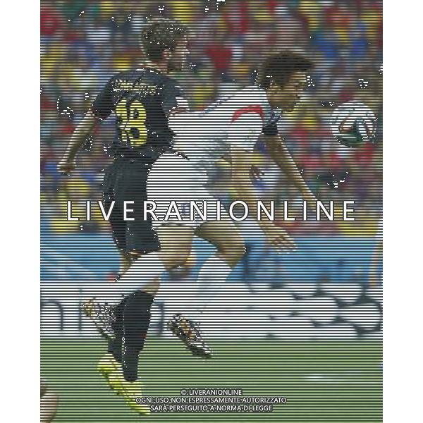 (140626) -- SAO PAULO, June 26, 2014 () -- Belgium\'s Nicolas Lombaerts (L) competes during a Group H match between Korea Republic and Belgium of 2014 FIFA World Cup at the Arena de Sao Paulo Stadium in Sao Paulo, Brazil, on June 26, 2014. (/Chen Jianli)(xzj) ©PHOTOHOT/Agenzia Aldo Liverani sas - ITALY ONLY - EDITORIAL USE ONLY