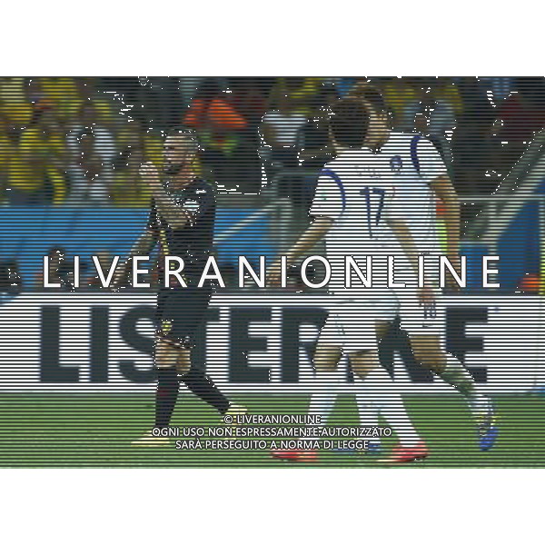 (140626) -- SAO PAULO, June 26, 2014 () -- Belgium\'s Steven Defour (1st L) leaves the pitch after being shown a red card during a Group H match between Korea Republic and Belgium of 2014 FIFA World Cup at the Arena de Sao Paulo Stadium in Sao Paulo, Brazil, on June 26, 2014. (/Chen Jianli)(xzj) ©PHOTOHOT/Agenzia Aldo Liverani sas - ITALY ONLY - EDITORIAL USE ONLY