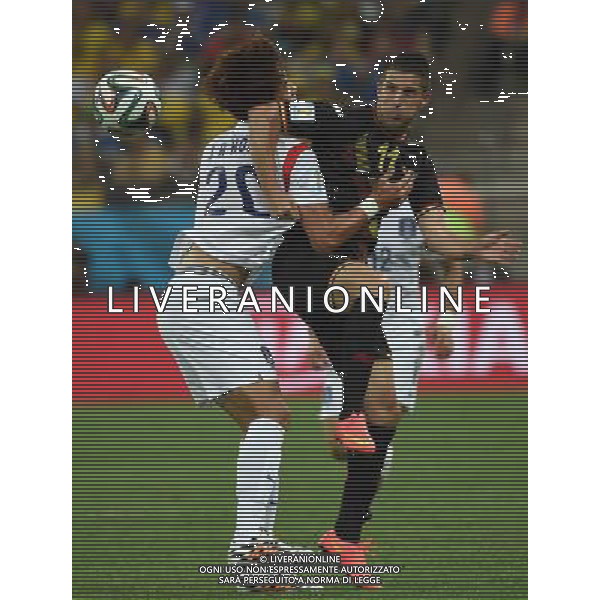 (140626) -- SAO PAULO, June 26, 2014 () -- Belgium\'s Kevin Mirallas (R) vies with Korea Republic\'s Hong Jeong Ho during a Group H match between Korea Republic and Belgium of 2014 FIFA World Cup at the Arena de Sao Paulo Stadium in Sao Paulo, Brazil, on June 26, 2014. (/Li Ga)(xzj) ©PHOTOHOT/Agenzia Aldo Liverani sas - ITALY ONLY - EDITORIAL USE ONLY