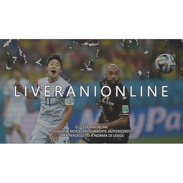 (140626) -- SAO PAULO, June 26, 2014 () -- Korea Republic\'s Lee Keun Ho (L) vies with Belgium\'s Vanden Borre during a Group H match between Korea Republic and Belgium of 2014 FIFA World Cup at the Arena de Sao Paulo Stadium in Sao Paulo, Brazil, on June 26, 2014. Belgium won 1-0 over Korea Republic on Thursday. Belgium and Algeria enter Round of 16 from Group H. (/Li Ga)(pcy) ©PHOTOHOT/Agenzia Aldo Liverani sas - ITALY ONLY - EDITORIAL USE ONLY