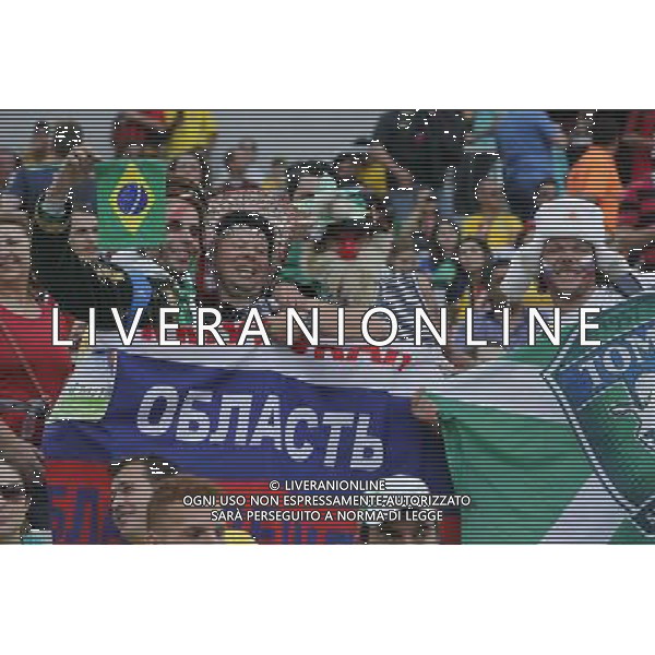 (140626) -- CURITIBA, June 26, 2014 () -- Fans wait for a Group H match between Algeria and Russia of 2014 FIFA World Cup at the Arena da Baixada Stadium in Curitiba, Brazil, June 26, 2014. (/Zhou Lei) ©PHOTOHOT/Agenzia Aldo Liverani sas - ITALY ONLY - EDITORIAL USE ONLY