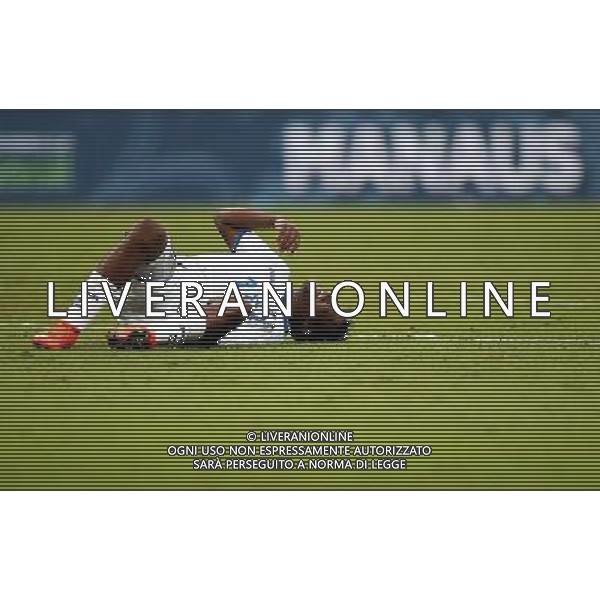 (140625) -- MANAUS, June 25, 2014 () -- Honduras\' Marvin Chavez lies down after being hit during a Group E match between Honduras and Switzerland of 2014 FIFA World Cup at the Arena Amazonia Stadium in Manaus, Brazil, on June 25, 2014. Switzerland won 3-0 over Honduras on Wednesday. (/Li Ming)(pcy) ©PHOTOSHOT/Agenzia Aldo Liverani sas - ITALY ONLY - EDITORIAL USE ONLY