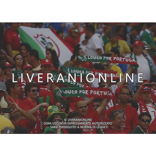 (140626) -- BRASILIA, June 26, 2014 () -- Portugal\'s fans wait for a Group G match between Portugal and Ghana of 2014 FIFA World Cup at the Estadio Nacional Stadium in Brasilia, Brazil, June 26, 2014. (/Liu Bin) ©PHOTOHOT/Agenzia Aldo Liverani sas - ITALY ONLY - EDITORIAL USE ONLY