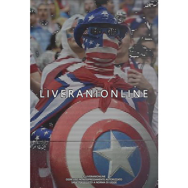 (140626) -- RECIFE, June 26, 2014 () -- A supporter of the U.S. is seen before a Group G match between the U.S. and Germany of 2014 FIFA World Cup at the Arena Pernambuco Stadium in Recife, Brazil, on June 26, 2014.(/Lui Siu Wai)(pcy) ©PHOTOHOT/Agenzia Aldo Liverani sas - ITALY ONLY - EDITORIAL USE ONLY