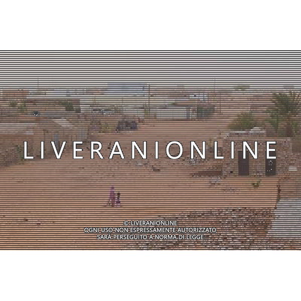 (140626) -- CHINGEUTTI, June 26, 2014 () -- Photo taken on June 23, 2014 shows the town of Chinguetti, in Adrar Region, Mauritania. (/Li Jing) (lyi) ©PHOTOHOT/Agenzia Aldo Liverani sas - ITALY ONLY - EDITORIAL USE ONLY - Vedute della citta\' di Chinguetti, in Adrar Regione, Mauritania.