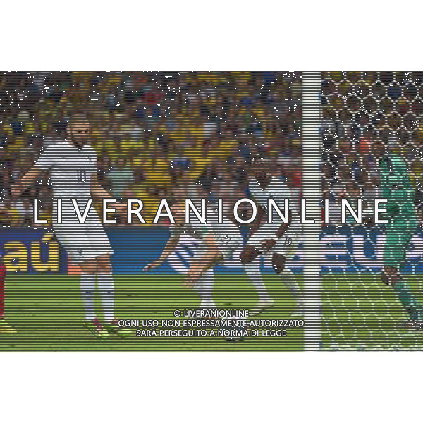 Paul POGBA / Laurent KOSCIELNY / Karim BENZEMA - 25.06.2014 - France / Equateur - Coupe du Monde 2014 - Photo : Dave Winter / Icon Sport AG ALDOL IVERANI SAS ONLY ITALY