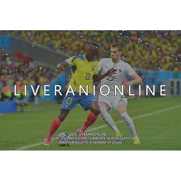 Enner VALENCIA / Morgan SCHNEIDERLIN - 25.06.2014 - France / Equateur - Coupe du Monde 2014 - Photo : Dave Winter / Icon Sport AG ALDOL IVERANI SAS ONLY ITALY