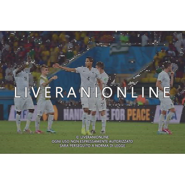 Joie France / Raphael VARANE - 25.06.2014 - France / Equateur - Coupe du Monde 2014 - Photo : Dave Winter / Icon Sport AG ALDOL IVERANI SAS ONLY ITALY