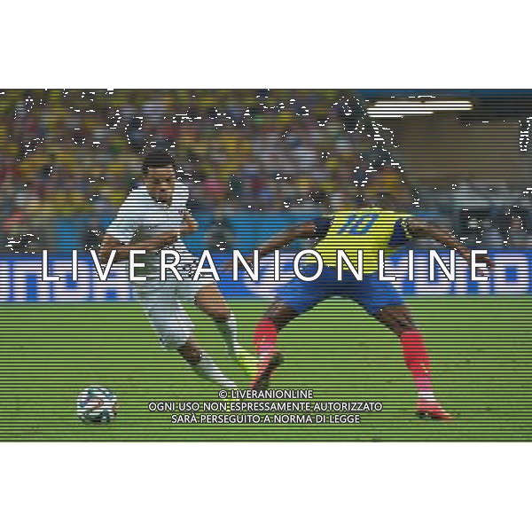 Loic REMY / Walter AYOVI - 25.06.2014 - France / Equateur - Coupe du Monde 2014 - Photo : Dave Winter / Icon Sport AG ALDOL IVERANI SAS ONLY ITALY