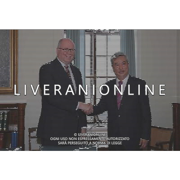 (140627) -- HELSINKI, June 27, 2014 () -- Li Congjun (R), President of News Agency, meets with Eero Heinaluoma, Finnish Parliament Speaker, in Helsinki, Finland, June 27, 2014. (/Xu Jiren) (lyi) ©PHOTOSHOT/Agenzia Aldo Liverani sas - ITALY ONLY - EDITORIAL USE ONLY