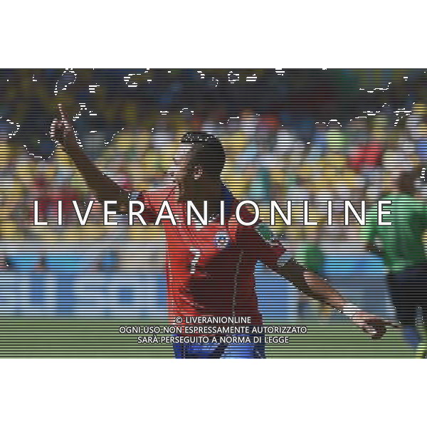 (140628) -- BELO HORIZONTE, June 28, 2014 () -- Chile\'s Alexis Sanchez celebrates the goal during a Round of 16 match between Brazil and Chile of 2014 FIFA World Cup at the Estadio Mineirao Stadium in Belo Horizonte, Brazil, on June 28, 2014.(/Liu Dawei)(rh) AG ALDO LIVERANI SAS ONLY ITALY