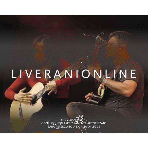 Pilton, UK, 27/06/2014 : Performances at Glastonbury Festival . Rodrigo y Gabriela plays. Person Pictured: Rodrigo Sanchez, Gabriela Quintero. Picture by Julie Edwards ©PHOTOSHOT/Agenzia Aldo Liverani sas - ITALY ONLY - EDITORIAL USE ONLY