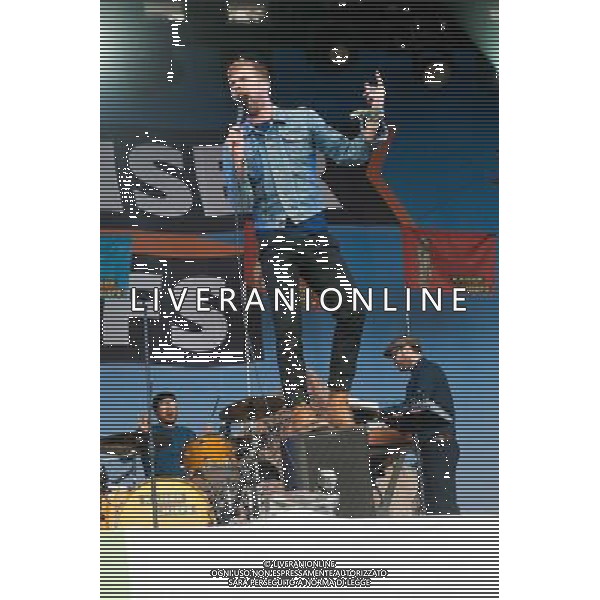 Ricky Wilson of Kaiser Chiefs performing at their secret set at Glastonbury Festival 2014, Worthy Farm, Pilton, Somerset, UK on Friday 27th June 2014. ©PHOTOSHOT/Agenzia Aldo Liverani sas - ITALY ONLY - EDITORIAL USE ONLY