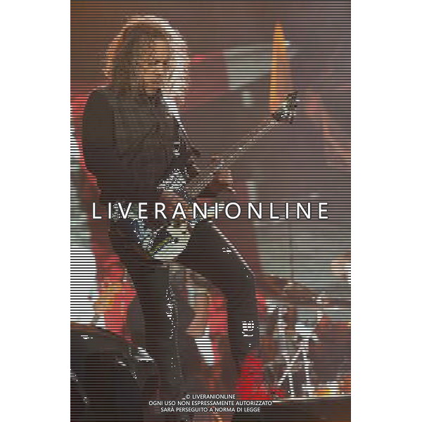 Kirk Hammett of Metallica performs on The Pyramid Stage at Glastonbury Festival 2014, Worthy Farm, Pilton, Somerset, UK on Saturday 28th June 2014. ©PHOTOSHOT/Agenzia Aldo Liverani sas - ITALY ONLY - EDITORIAL USE ONLY