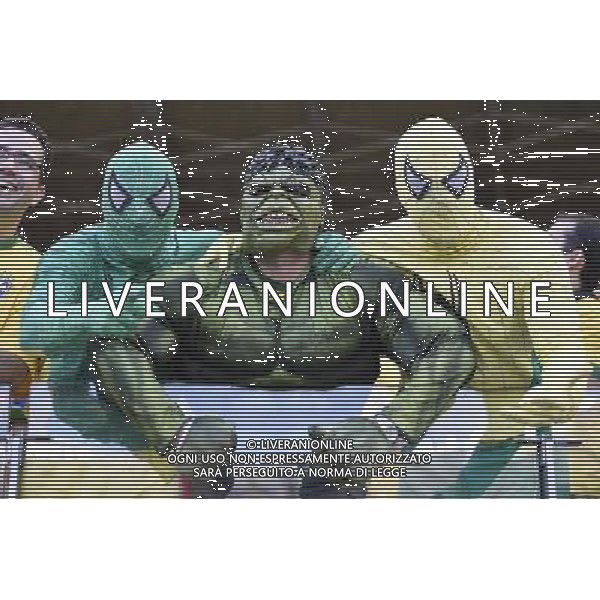 (140628) -- BELO HORIZONTE, June 28, 2014 () -- Supporters of Brazil pose before a Round of 16 match between Brazil and Chile of 2014 FIFA World Cup at the Estadio Mineirao Stadium in Belo Horizonte, Brazil, on June 28, 2014.(/Qi Heng)(pcy) ©PHOTOSHOT/Agenzia Aldo Liverani sas - ITALY ONLY - EDITORIAL USE ONLY - Brasile Vs Cile Coppa del Mondo di calcio Fifa 2014 28 giugno 2014. Brasile ha vinto 4-3 (3-2 ai calci di rigore) e si qualifica per Quarti di finale