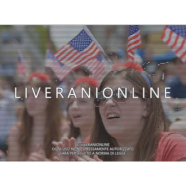 (140626) -- WASHINGTON D.C., June 26, 2014 () -- Supporters of the U.S. react as they watch the broadcast of a Group G match between the U.S. and Germany of 2014 FIFA World Cup at the National Harbor, Maryland, the United States, on June 26, 2014. Germany won 1-0 over the U.S. on Thursday. Germany and the U.S. enter Round of 16 from Group G. (/Yin Bogu)(pcy) ©PHOTOSHOT/Agenzia Aldo Liverani sas - ITALY ONLY - EDITORIAL USE ONLY - Stati Uniti vs Germania partita del Gruppo G Coppa del mondo FIFA 2014 26 giugno 2014. Germania ha vinto 1-0