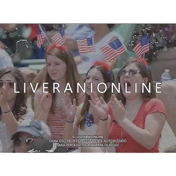 (140626) -- WASHINGTON D.C., June 26, 2014 () -- Supporters of the U.S. react as they watch the broadcast of a Group G match between the U.S. and Germany of 2014 FIFA World Cup at the National Harbor, Maryland, the United States, on June 26, 2014. Germany won 1-0 over the U.S. on Thursday. Germany and the U.S. enter Round of 16 from Group G. (/Yin Bogu)(pcy) ©PHOTOSHOT/Agenzia Aldo Liverani sas - ITALY ONLY - EDITORIAL USE ONLY - Stati Uniti vs Germania partita del Gruppo G Coppa del mondo FIFA 2014 26 giugno 2014. Germania ha vinto 1-0