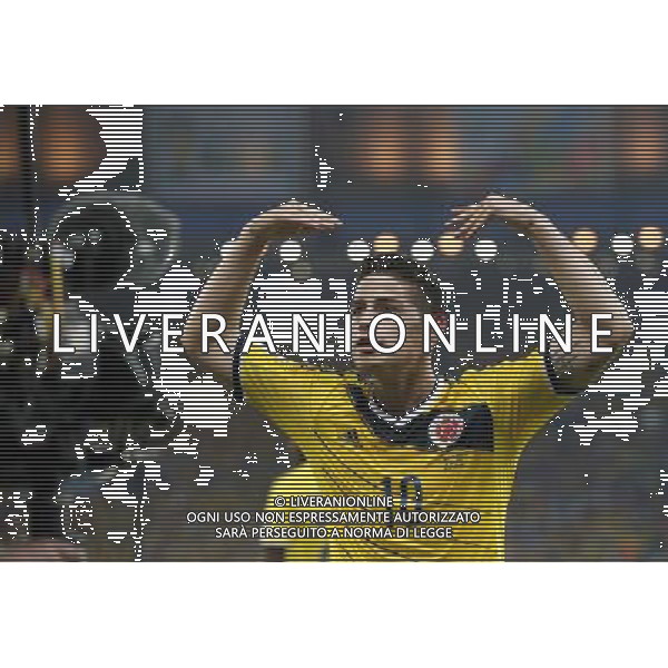 (140628) -- RIO DE JANEIRO, June 28, 2014 () -- Colombia\'s James Rodriguez celebrates a goal during a Round of 16 match between Colombia and Uruguay of 2014 FIFA World Cup at the Estadio do Maracana Stadium in Rio de Janeiro, Brazil, on June 28, 2014.(/Wang Lili)(pcy) ©PHOTOSHOT/Agenzia Aldo Liverani sas - ITALY ONLY - EDITORIAL USE ONLY - Uruguay vs Colombia Coppa del Mondo FIFA 2014 Estadio do Stadio Maracana\' di Rio de Janeiro, in Brasile, il 28 giugno 2014. La Colombia ha vinto per 2-0 contro l\'Uruguay e si qualifica per Quarti di finale