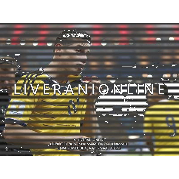 (140628) -- RIO DE JANEIRO, June 28, 2014 () -- Colombia\'s James Rodriguez celebrates a goal during a Round of 16 match between Colombia and Uruguay of 2014 FIFA World Cup at the Estadio do Maracana Stadium in Rio de Janeiro, Brazil, on June 28, 2014.(/Wang Lili)(pcy) ©PHOTOSHOT/Agenzia Aldo Liverani sas - ITALY ONLY - EDITORIAL USE ONLY - Uruguay vs Colombia Coppa del Mondo FIFA 2014 Estadio do Stadio Maracana\' di Rio de Janeiro, in Brasile, il 28 giugno 2014. La Colombia ha vinto per 2-0 contro l\'Uruguay e si qualifica per Quarti di finale