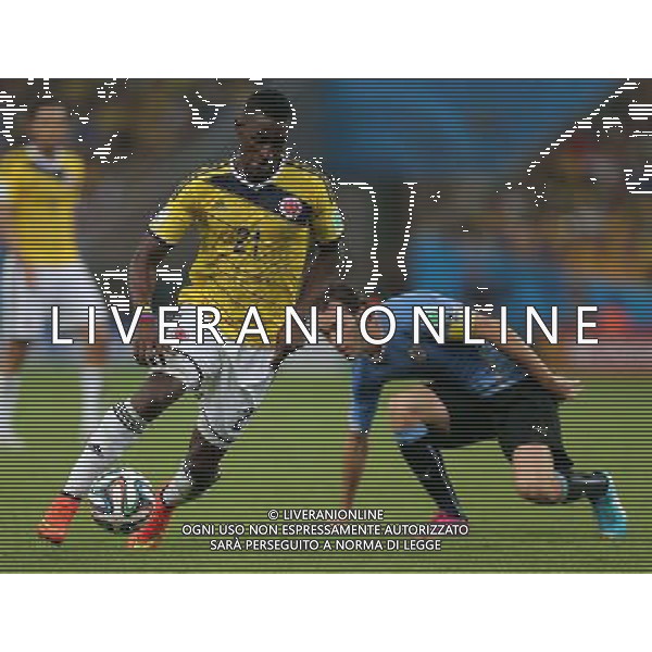 (140628) -- RIO DE JANEIRO, June 28, 2014 () -- Colombia\'s Jackson Martinez runs with the ball during a Round of 16 match between Colombia and Uruguay of 2014 FIFA World Cup at the Estadio do Maracana Stadium in Rio de Janeiro, Brazil, on June 28, 2014. Colombia won 2-0 over Uruguay on Saturday. (/Xu Zijian)(rh) AG ALDO LIVERANI SAS ONLY ITALY