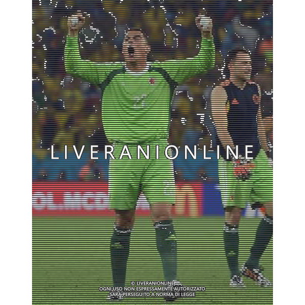 (140628) -- RIO DE JANEIRO, June 28, 2014 () -- Colombia\'s goalkeeper Faryd Mondragon celebrates the victory after a Round of 16 match between Colombia and Uruguay of 2014 FIFA World Cup at the Estadio do Maracana Stadium in Rio de Janeiro, Brazil, on June 28, 2014. Colombia won 2-0 over Uruguay on Saturday. (/Wang Yuguo)(rh) AG ALDO LIVERANI SAS ONLY ITALY
