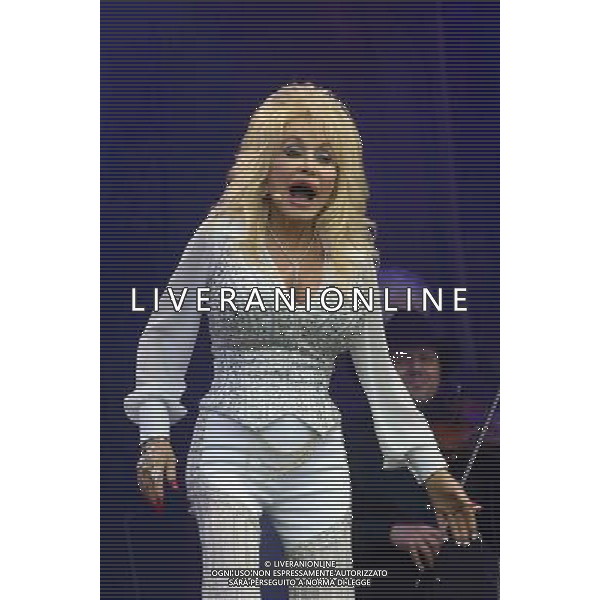Pilton, UK, 29/06/2014 : Performances at Glastonbury Festival . Dolly Parton plays. Person Pictured: Dolly Rebecca Parton. AG ALDO LIVERANI SAS ONLY ITALY