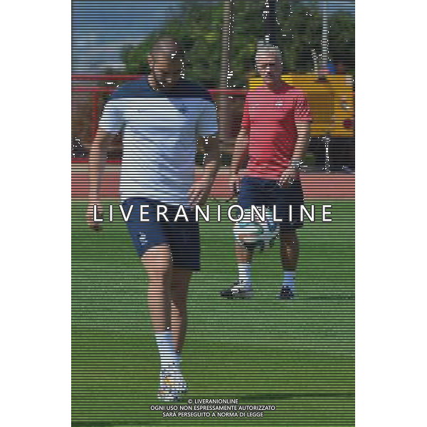 Didier DESCHAMPS / Karim BENZEMA - 29.06.2014 - Entrainement Equipe de France - Coupe du Monde 2014 Photo : Dave Winter / Icon Sport /Agenzia Aldo Liverani sas - ITALY ONLY - Allenamento della nazionale di calcio della francia - Coppa Mondo FIFA Brasile 2014