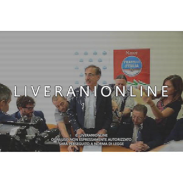 Milano via Marino sede dei gruppi del Consigio Comunale conferenza stampa Ignazio La Russa per istituire legge che consenta le adozioni solo a persone di sesso diverso A.Gazzaniga/Ag.Liverani