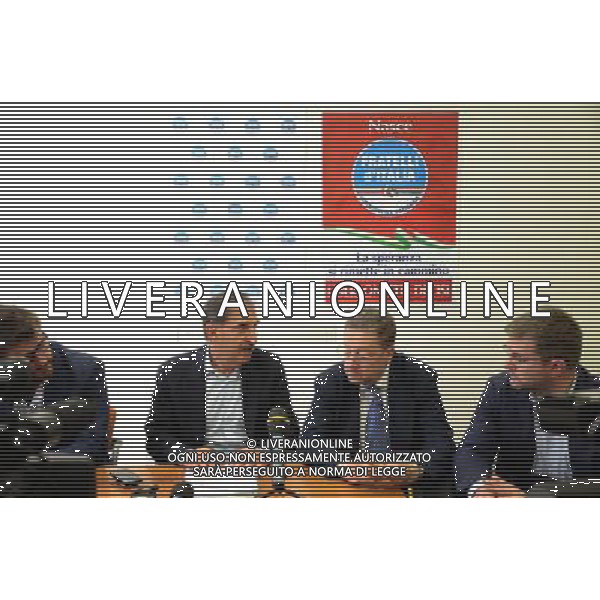 Milano via Marino sede dei gruppi del Consigio Comunale conferenza stampa Ignazio La Russa per istituire legge che consenta le adozioni solo a persone di sesso diverso A.Gazzaniga/Ag.Liverani