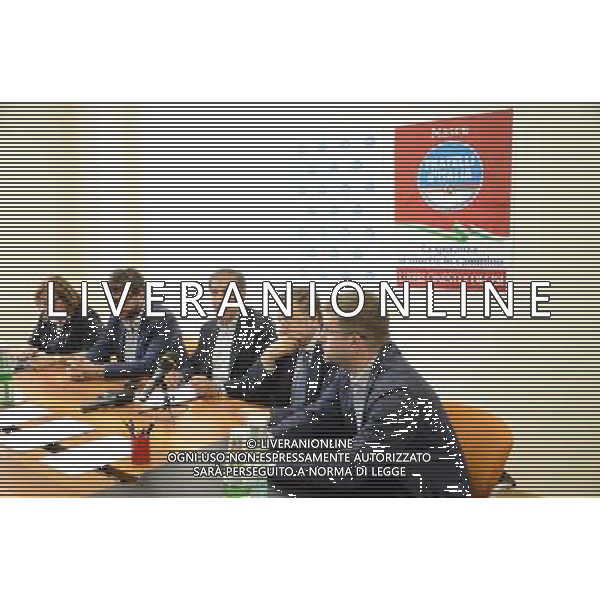 Milano via Marino sede dei gruppi del Consigio Comunale conferenza stampa Ignazio La Russa per istituire legge che consenta le adozioni solo a persone di sesso diverso A.Gazzaniga/Ag.Liverani