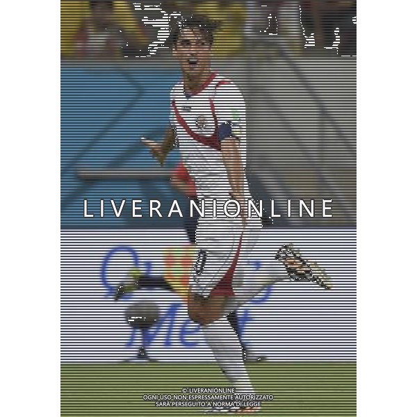 (140629) -- RECIFE, June 29, 2014 () -- Costa Rica\'s Bryan Ruiz celebrates a goal during a Round of 16 match between Costa Rica and Greece of 2014 FIFA World Cup at the Arena Pernambuco Stadium in Recife, Brazil, on June 29, 2014.(/Lui Siu Wai)(pcy) AG ALDO LIVERANI SAS ONLY ITALY