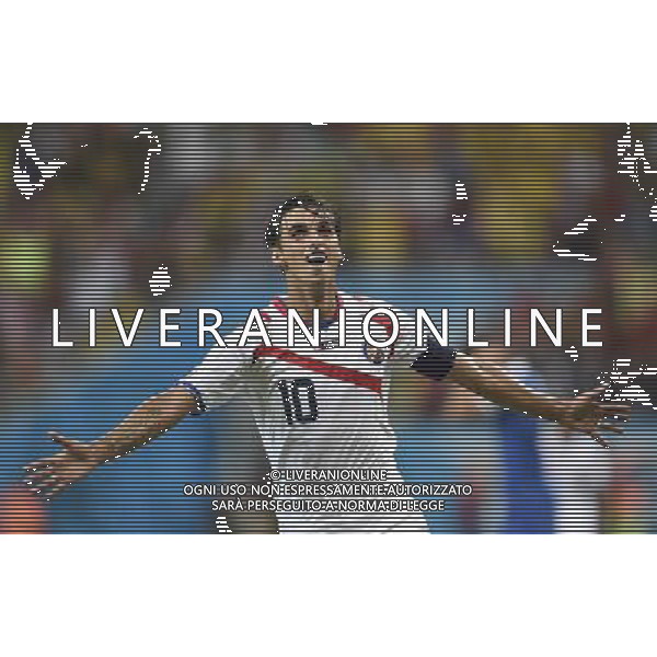 (140629) -- RECIFE, June 29, 2014 () -- Costa Rica\'s Bryan Ruiz celebrates after scoring a goal during a Round of 16 match between Costa Rica and Greece of 2014 FIFA World Cup at the Arena Pernambuco Stadium in Recife, Brazil, on June 29, 2014.(/Yang Lei)(xzj) AG ALDO LIVERANI SAS ONLY ITALY