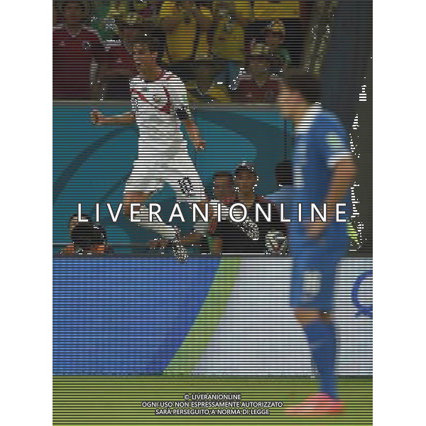 (140629) -- RECIFE, June 29, 2014 () -- Costa Rica\'s Bryan Ruiz celebrates the goal during a Round of 16 match between Costa Rica and Greece of 2014 FIFA World Cup at the Arena Pernambuco Stadium in Recife, Brazil, on June 29, 2014.(/Guo Yong)(rh) AG ALDO LIVERANI SAS ONLY ITALY