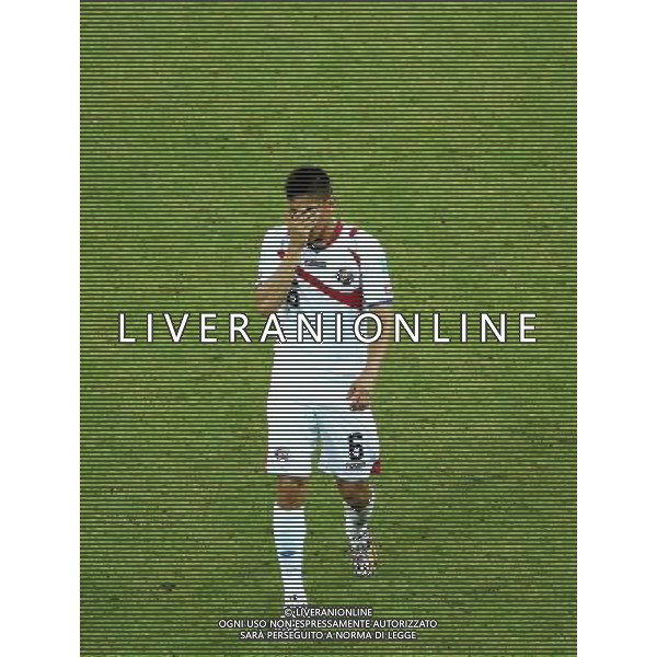 (140629) -- RECIFE, June 29, 2014 () -- Costa Rica\'s Oscar Duarte leaves the field after being given a red card during a Round of 16 match between Costa Rica and Greece of 2014 FIFA World Cup at the Arena Pernambuco Stadium in Recife, Brazil, on June 29, 2014.(/Cao Can)(rh) AG ALDO LIVERANI SAS ONLY ITALY