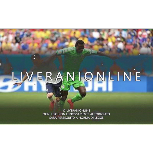 Mathieu VALBUENA / Juwon OSHANIWA - 30.06.2014 - France / Nigeria - 1/8Finale - Coupe du Monde 2014 -Brasilia Photo : Dave Winter / Icon Sport *** Local Caption *** AG ALDO LIVERANI SAS ONLY ITALY *** Local Caption *** AG ALDO LIVERANI SAS ONLY ITALY