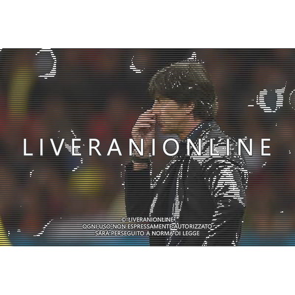 (140630) -- PORTO ALEGRE, June 30, 2014 () -- Germany\'s coach Joachim Loew looks on during a Round of 16 match between Germany and Algeria of 2014 FIFA World Cup at the Estadio Beira-Rio Stadium in Porto Alegre, Brazil, on June 30, 2014. (/Li Ga)(pcy) ©photoshot/Agenzia Aldo Liverani sas - ITALY ONLY - EDITORIAL USE ONLY - Germania Vs Algeria Coppa del Mondo FIFA World Cup presso l\'Estadio Stadio Beira-Rio di Porto Alegre, in Brasile, il 30 giugno 2014