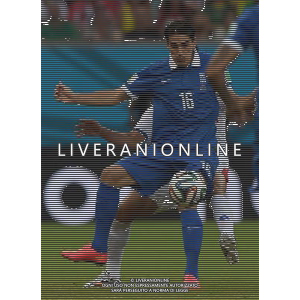(140629) -- RECIFE, June 29, 2014 () -- Greece\'s Lazaros Christodoulopoulos vies for the ball during a Round of 16 match between Costa Rica and Greece of 2014 FIFA World Cup at the Arena Pernambuco Stadium in Recife, Brazil, on June 29, 2014.(/Guo Yong)(rh) ©photoshot/Agenzia Aldo Liverani sas - ITALY ONLY - EDITORIAL USE ONLY - Costa Rica Vs Grecia Coppa del mondo FIFA 2014 allo stadio Arena Pernambuco di Recife, in Brasile, il 29 giugno 2014
