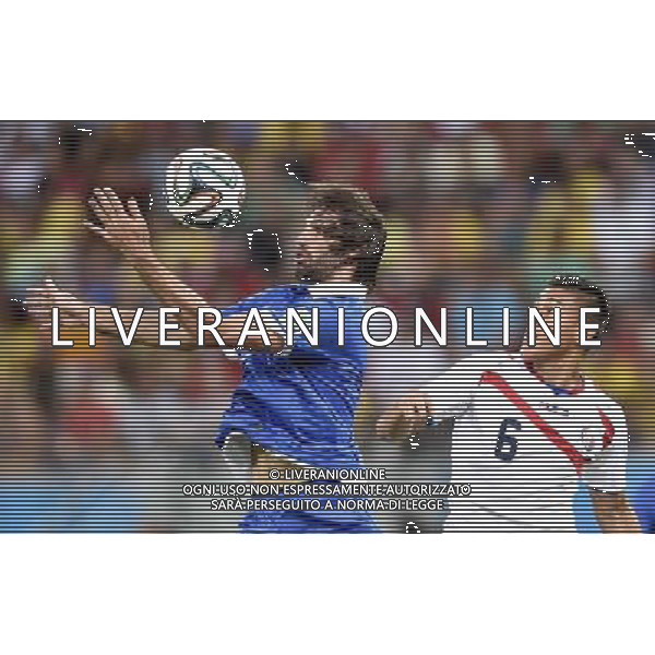 (140629) -- RECIFE, June 29, 2014 () -- Costa Rica\'s Oscar Duarte (R) vies with Greece\'s Giorgios Samaras during a Round of 16 match between Costa Rica and Greece of 2014 FIFA World Cup at the Arena Pernambuco Stadium in Recife, Brazil, on June 29, 2014.(/Yang Lei)(xzj) ©photoshot/Agenzia Aldo Liverani sas - ITALY ONLY - EDITORIAL USE ONLY - Costa Rica Vs Grecia Coppa del mondo FIFA 2014 allo stadio Arena Pernambuco di Recife, in Brasile, il 29 giugno 2014