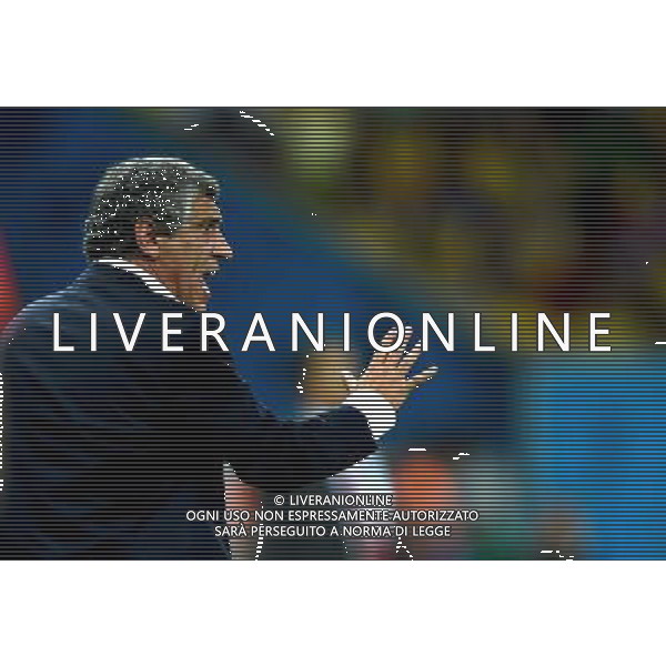 (140629) -- RECIFE, June 29, 2014 () -- Costa Rica\'s coach Jorge Luis Pinto reacts during a Round of 16 match between Costa Rica and Greece of 2014 FIFA World Cup at the Arena Pernambuco Stadium in Recife, Brazil, on June 29, 2014.(/Guo Yong)(rh) ©photoshot/Agenzia Aldo Liverani sas - ITALY ONLY - EDITORIAL USE ONLY - Costa Rica Vs Grecia Coppa del mondo FIFA 2014 allo stadio Arena Pernambuco di Recife, in Brasile, il 29 giugno 2014