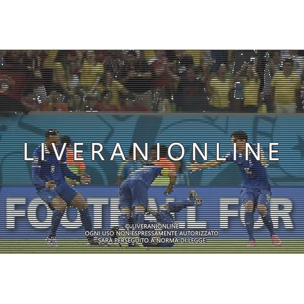 (140629) -- RECIFE, June 29, 2014 () -- Greece\'s players celebrate a goal during a Round of 16 match between Costa Rica and Greece of 2014 FIFA World Cup at the Arena Pernambuco Stadium in Recife, Brazil, on June 29, 2014.(/Yang Lei)(xzj) ©photoshot/Agenzia Aldo Liverani sas - ITALY ONLY - EDITORIAL USE ONLY - Costa Rica Vs Grecia Coppa del mondo FIFA 2014 allo stadio Arena Pernambuco di Recife, in Brasile, il 29 giugno 2014