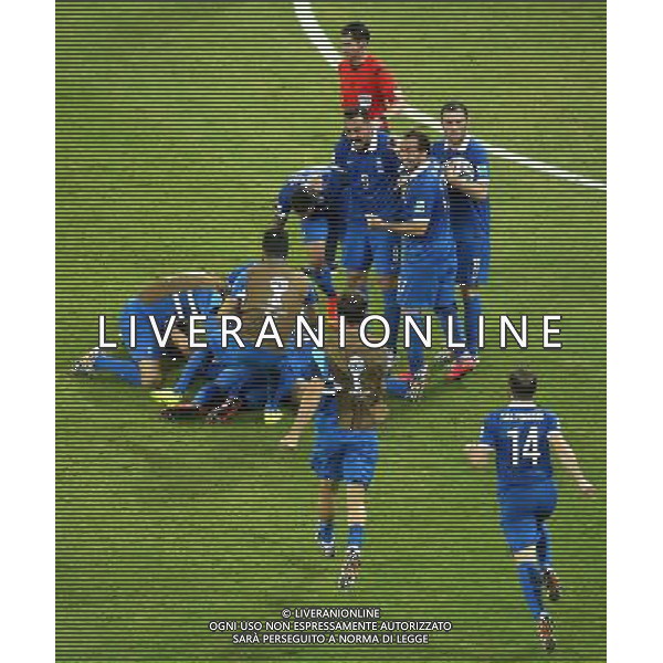 (140629) -- RECIFE, June 29, 2014 () -- Greece\'s players celebrate the goal during a Round of 16 match between Costa Rica and Greece of 2014 FIFA World Cup at the Arena Pernambuco Stadium in Recife, Brazil, on June 29, 2014.(/Cao Can)(rh) ©photoshot/Agenzia Aldo Liverani sas - ITALY ONLY - EDITORIAL USE ONLY - Costa Rica Vs Grecia Coppa del mondo FIFA 2014 allo stadio Arena Pernambuco di Recife, in Brasile, il 29 giugno 2014