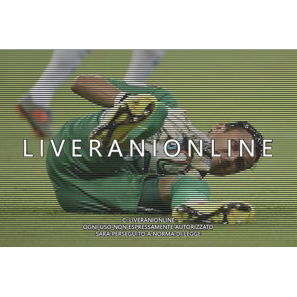 (140629) -- RECIFE, June 29, 2014 () -- Costa Rica\'s goalkeeper Keilor Navas holds the ball during a Round of 16 match between Costa Rica and Greece of 2014 FIFA World Cup at the Arena Pernambuco Stadium in Recife, Brazil, on June 29, 2014.(/Lui Siu Wai)(pcy) ©photoshot/Agenzia Aldo Liverani sas - ITALY ONLY - EDITORIAL USE ONLY - Costa Rica Vs Grecia Coppa del mondo FIFA 2014 allo stadio Arena Pernambuco di Recife, in Brasile, il 29 giugno 2014