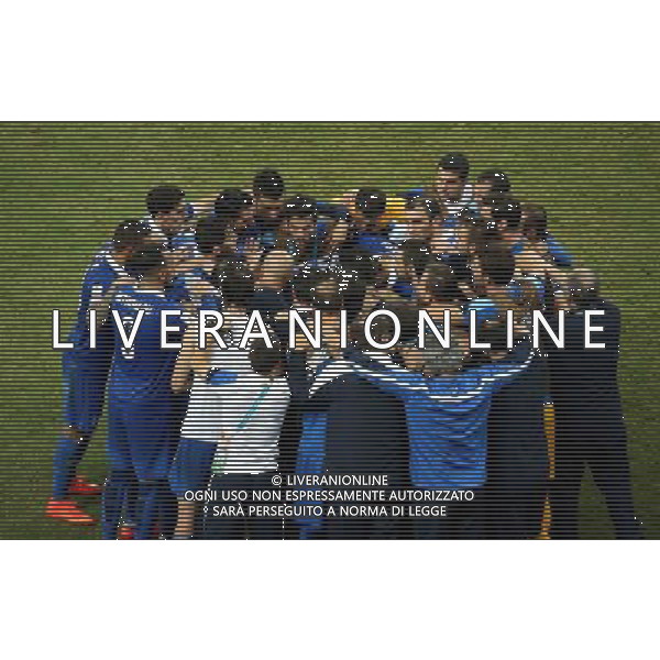 (140629) -- RECIFE, June 29, 2014 () -- Greece\'s players cheer up before the extra time of a Round of 16 match between Costa Rica and Greece of 2014 FIFA World Cup at the Arena Pernambuco Stadium in Recife, Brazil, on June 29, 2014.(/Cao Can)(rh) ©photoshot/Agenzia Aldo Liverani sas - ITALY ONLY - EDITORIAL USE ONLY - Costa Rica Vs Grecia Coppa del mondo FIFA 2014 allo stadio Arena Pernambuco di Recife, in Brasile, il 29 giugno 2014