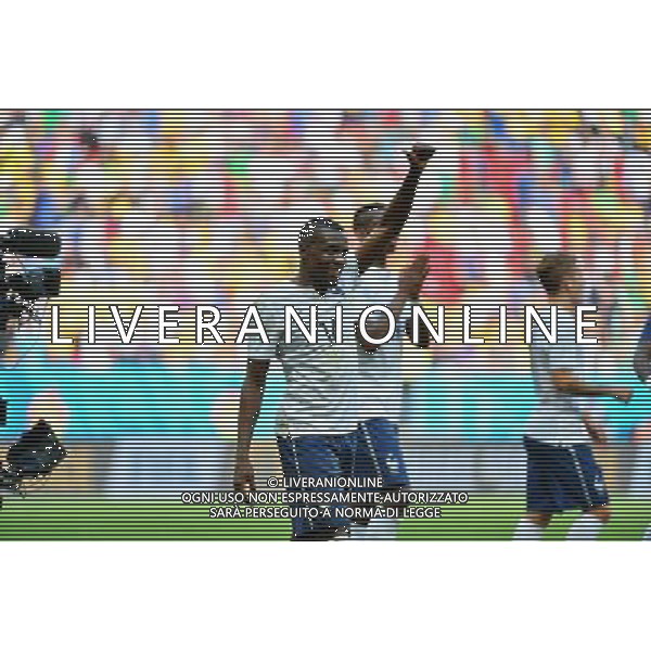 Joie France - Blaise MATUIDI - 30.06.2014 - France / Nigeria - 1/8Finale - Coupe du Monde 2014 -Brasilia Photo : Dave Winter / Icon Sport *** Local Caption *** /Agenzia Aldo Liverani sas - ONLY ITALY - Francia v Nigeria Coppa del Mondo FIFA 2014 Nacional stadio Estadio in Brasilia, Brasile, 30 giugno 2014 *** Local Caption *** /Agenzia Aldo Liverani sas - ONLY ITALY - Francia v Nigeria Coppa del Mondo FIFA 2014 Nacional stadio Estadio in Brasilia, Brasile, 30 giugno 2014