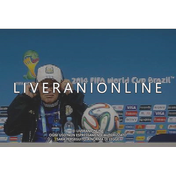 (140630) -- SAO PAULO, June 30, 2014 () -- Argentina\'s coach Alejandro Sabella attends a press conference in Sao Paulo, Brazil, on June 30, 2014, ahead of a Round of 16 match between Argentina and Switzerland of 2014 FIFA World Cup. (/TELAM)(pcy) ©photoshot/Agenzia Aldo Liverani sas - ITALY ONLY - EDITORIAL USE ONLY - Argentina - Svizzera Coppa del Mondo FIFA 2014 allo stadio Arena di Sao Paulo, in Brasile, 1 ° luglio 2014