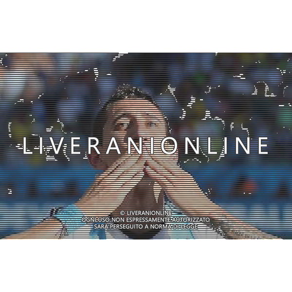 (140701) -- SAO PAULO, July 1, 2014 () -- Argentina\'s Angel Di Maria greets the fans during the extra time of a Round of 16 match between Argentina and Switzerland of 2014 FIFA World Cup at the Arena de Sao Paulo Stadium in Sao Paulo, Brazil, on July 1, 2014. Argentina won 1-0 over Switzerland after 120 minutes and qualified for quarter-finals on Tuesday.(/Xu Zijian)(rh) ©photoshot/Agenzia Aldo Liverani sas - ITALY ONLY - EDITORIAL USE ONLY - Argentina - Svizzera Coppa del Mondo FIFA 2014 allo stadio Arena di Sao Paulo, in Brasile, 1 ° luglio 2014