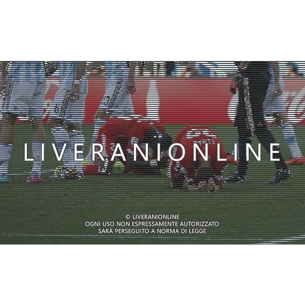 (140701) -- SAO PAULO, July 1, 2014 () -- Switzerland\'s Fabian Schaer (front) reacts after missing the last chance during a Round of 16 match between Argentina and Switzerland of 2014 FIFA World Cup at the Arena de Sao Paulo Stadium in Sao Paulo, Brazil, on July 1, 2014. Argentina won 1-0 over Switzerland after 120 minutes and qualified for quarter-finals on Tuesday. (/Wang Lili)(pcy) ©photoshot/Agenzia Aldo Liverani sas - ITALY ONLY - EDITORIAL USE ONLY - Argentina - Svizzera Coppa del Mondo FIFA 2014 allo stadio Arena di Sao Paulo, in Brasile, 1 ° luglio 2014