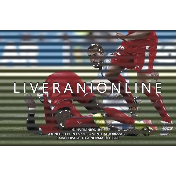 (140701) -- SAO PAULO, July 1, 2014 () -- Argentina\'s Gonzalo Higuain (C) competes during a Round of 16 match between Argentina and Switzerland of 2014 FIFA World Cup at the Arena de Sao Paulo Stadium in Sao Paulo, Brazil, on July 1, 2014. Argentina won 1-0 over Switzerland after 120 minutes and qualified for quarter-finals on Tuesday. (/Wang Lili)(pcy) ©photoshot/Agenzia Aldo Liverani sas - ITALY ONLY - EDITORIAL USE ONLY - Argentina - Svizzera Coppa del Mondo FIFA 2014 allo stadio Arena di Sao Paulo, in Brasile, 1 ° luglio 2014